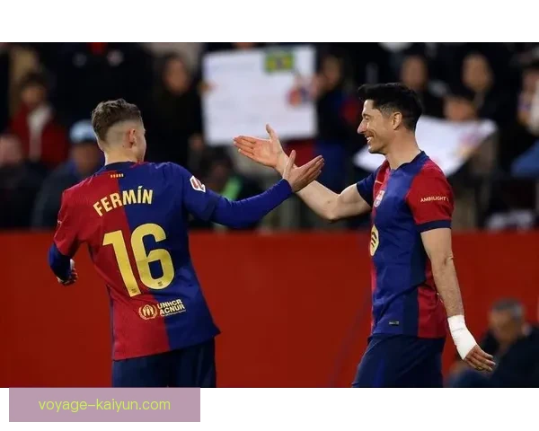 莱万多夫斯基近期拦截抢断数据表现稳健，引发关注